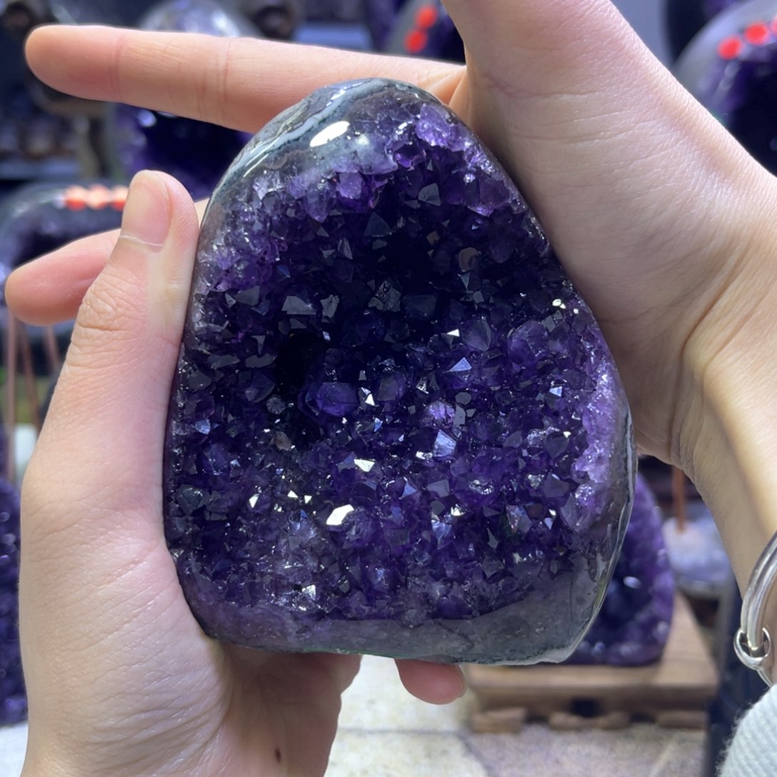 紫晶紫水晶未镶嵌紫水晶