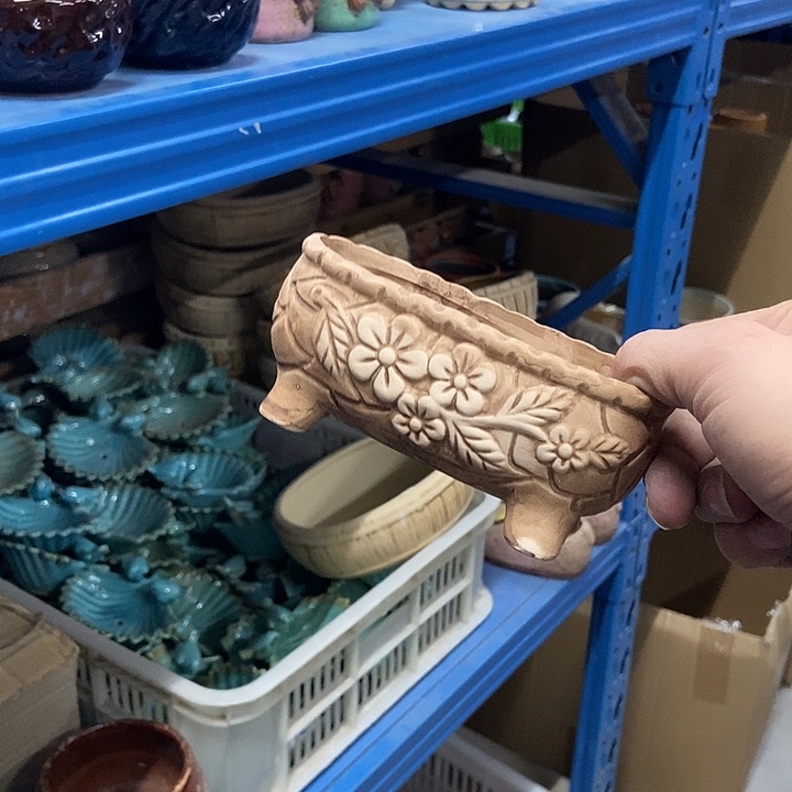 花盆单场满9.9发货12×5.5×5.5