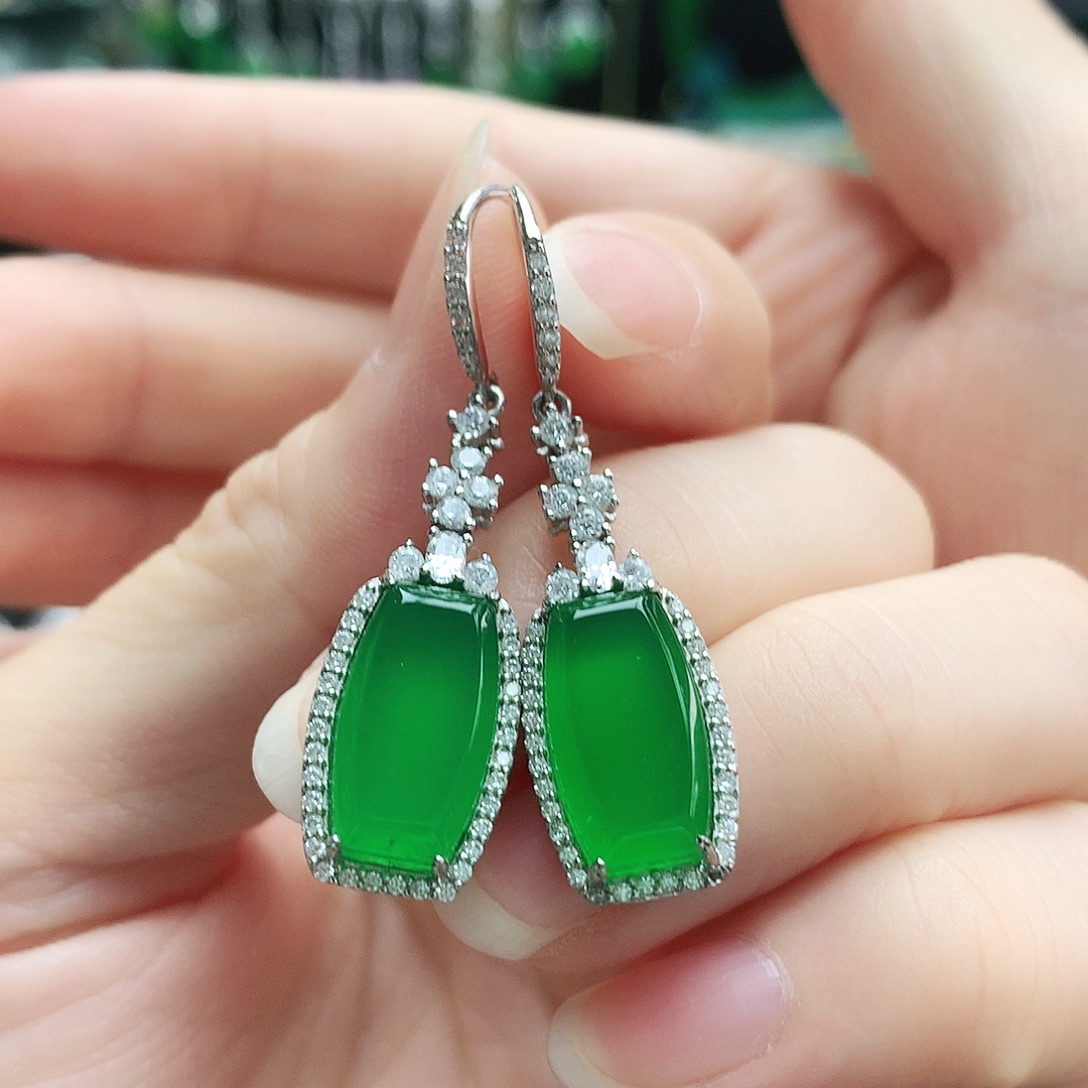 玛瑙/玉髓银S925镶嵌耳钉