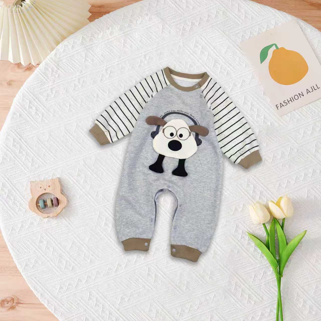 秋装婴儿衣服婴幼儿连体衣男女宝宝外出服假两件长袖条纹卡通爬服