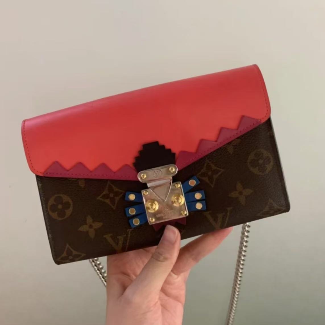 95新  爱包包奢品/LV路易威登 单肩包 1625