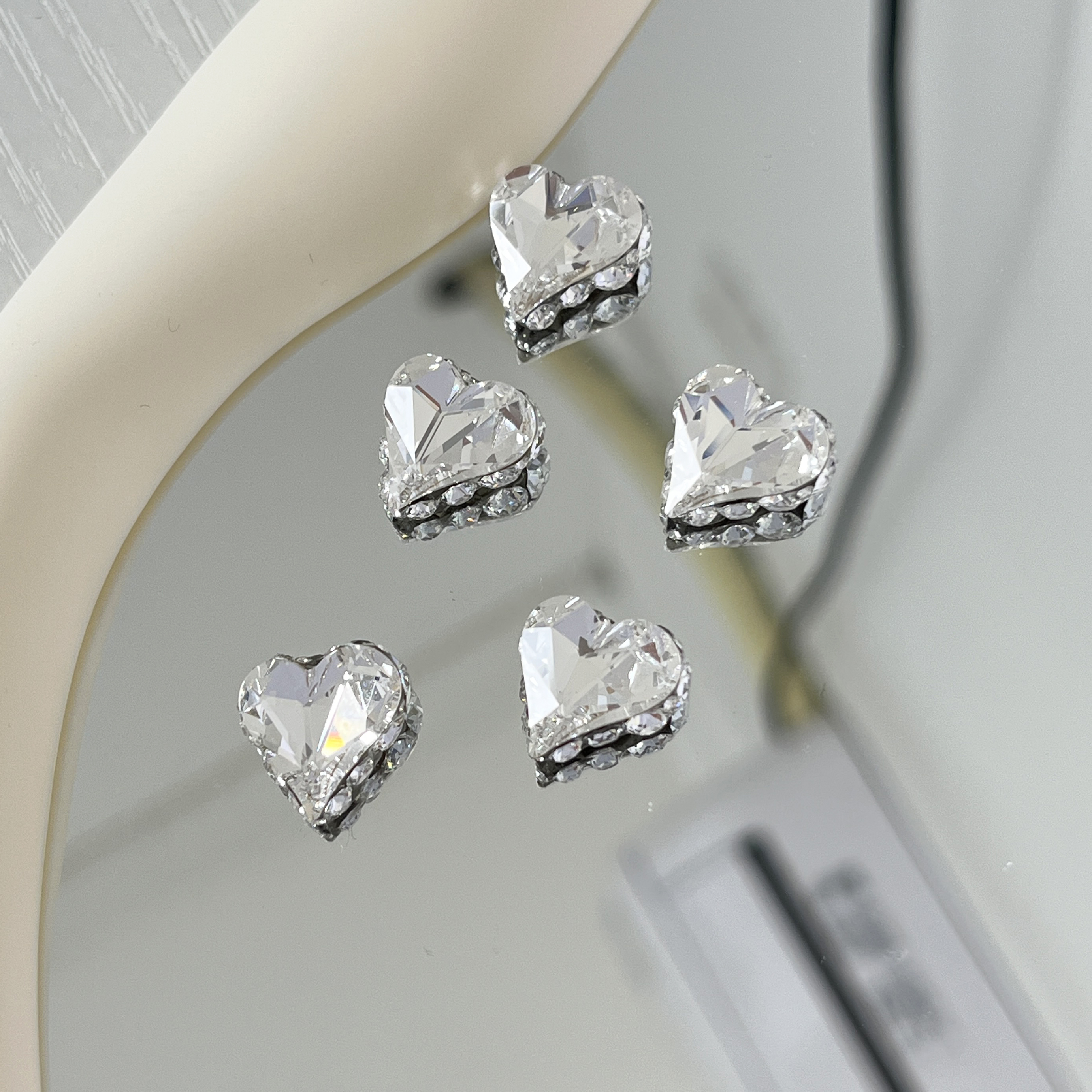 美甲钻饰品正品华子成品堆钻4809歪心多款式 多尺寸手工堆钻精致