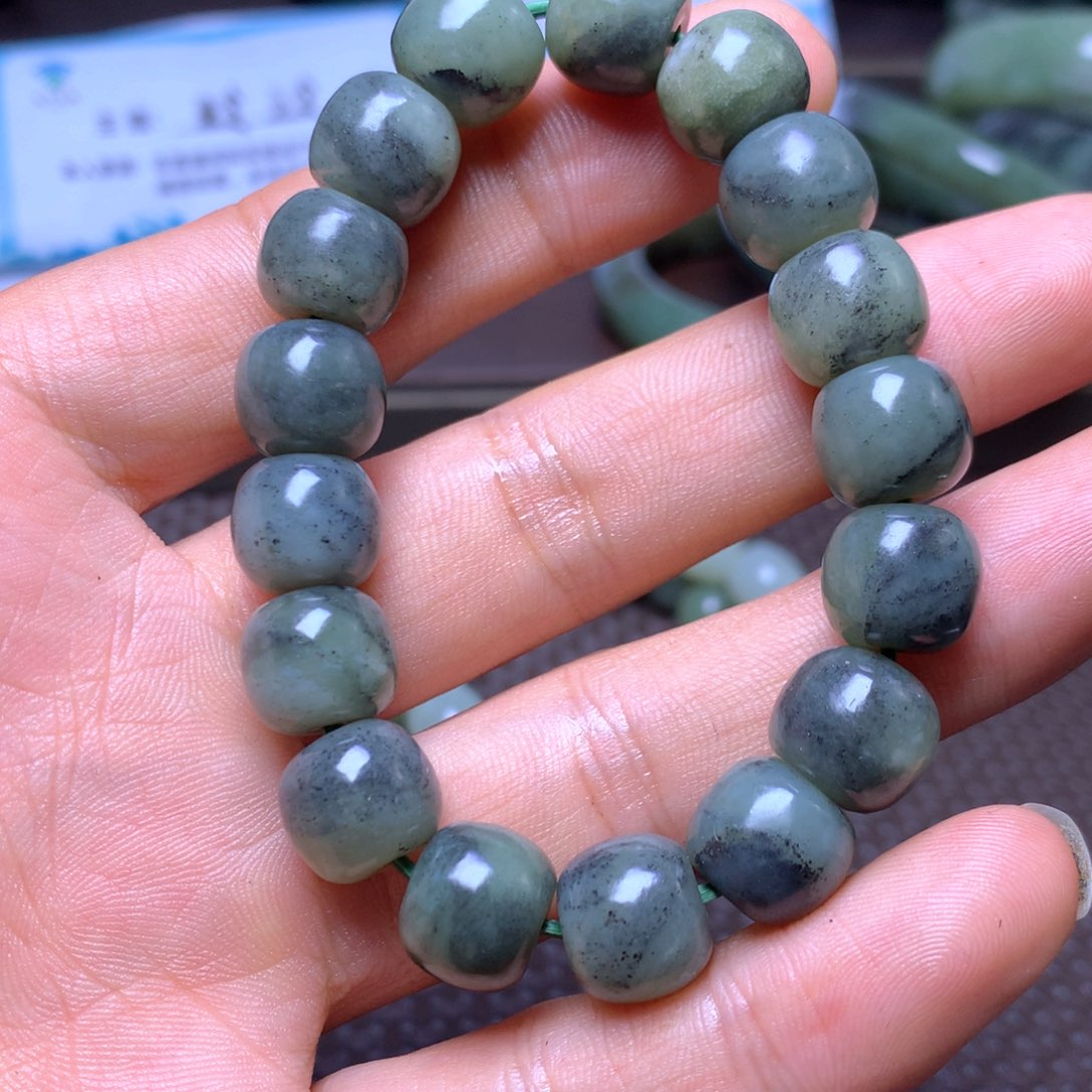 未镶嵌手链和田玉12