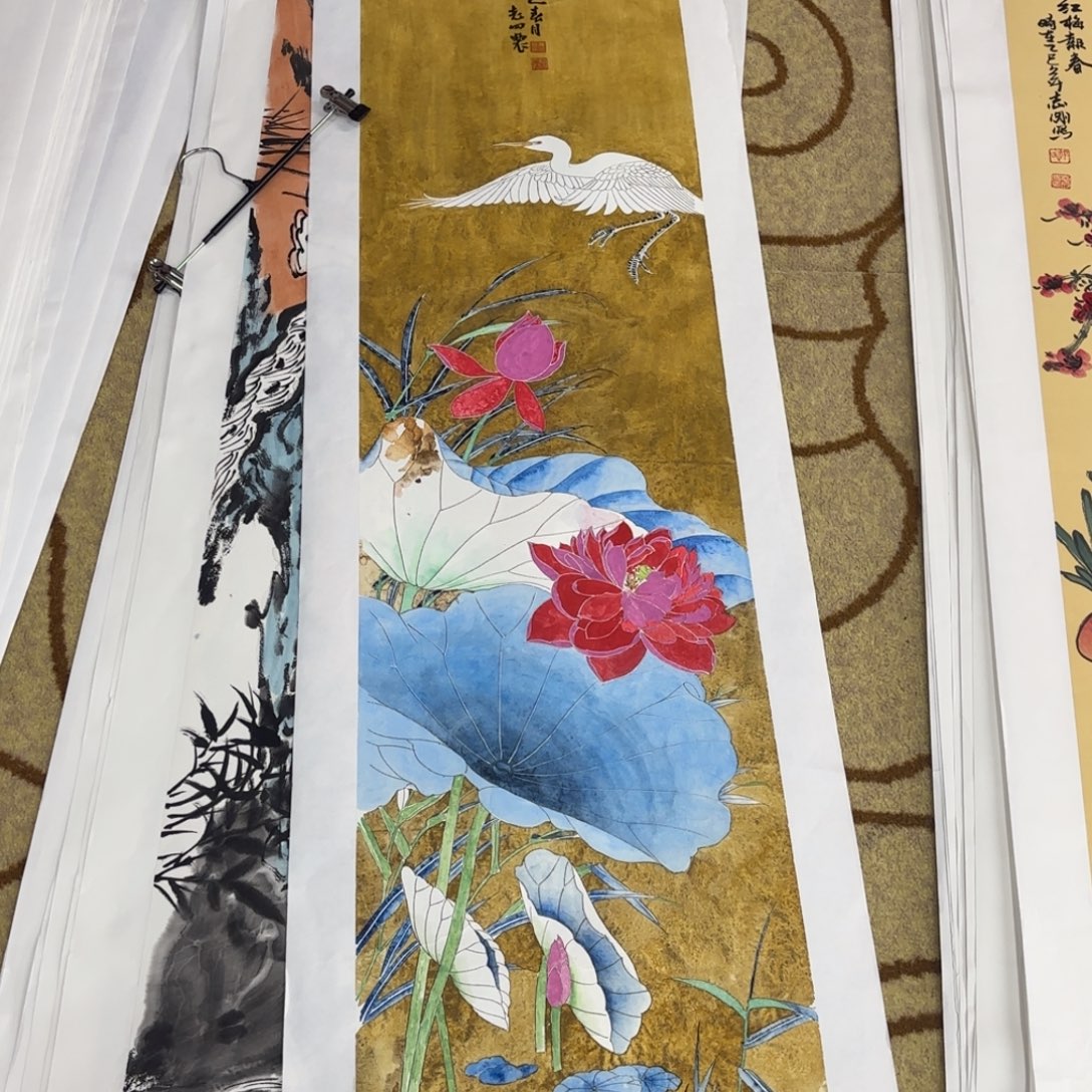 飛***哥国画老四四尺对开艺