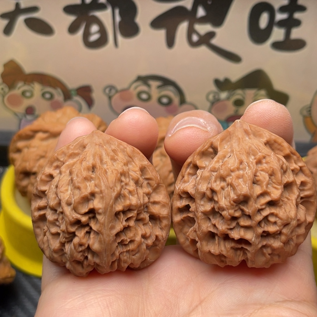 文玩核桃吊坠40全品野牛