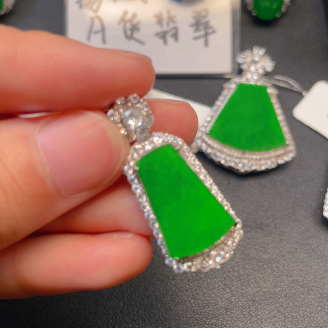 吊坠(不含链)银S925镶嵌翡翠