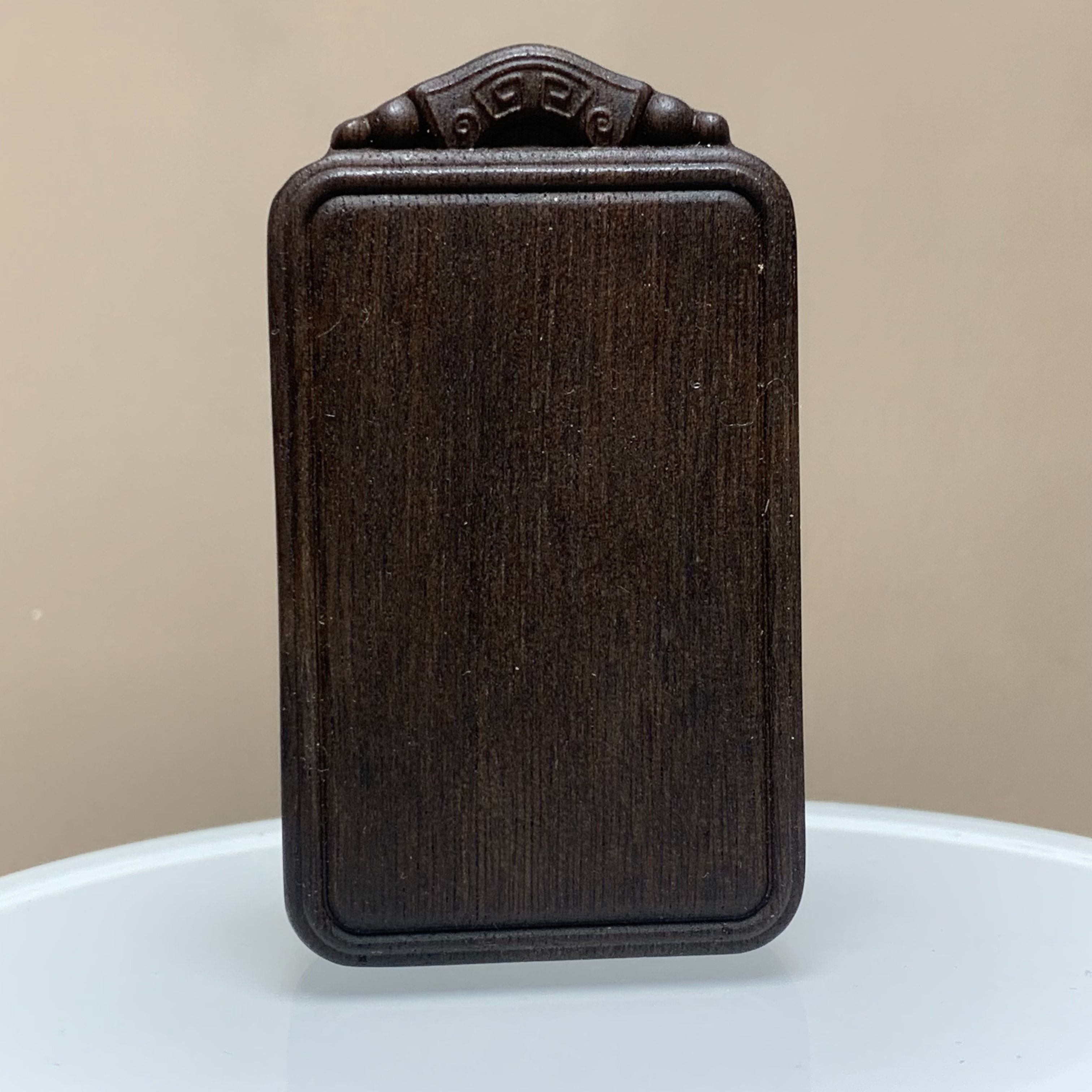 F2409珠宝玉石精选沉香吊坠