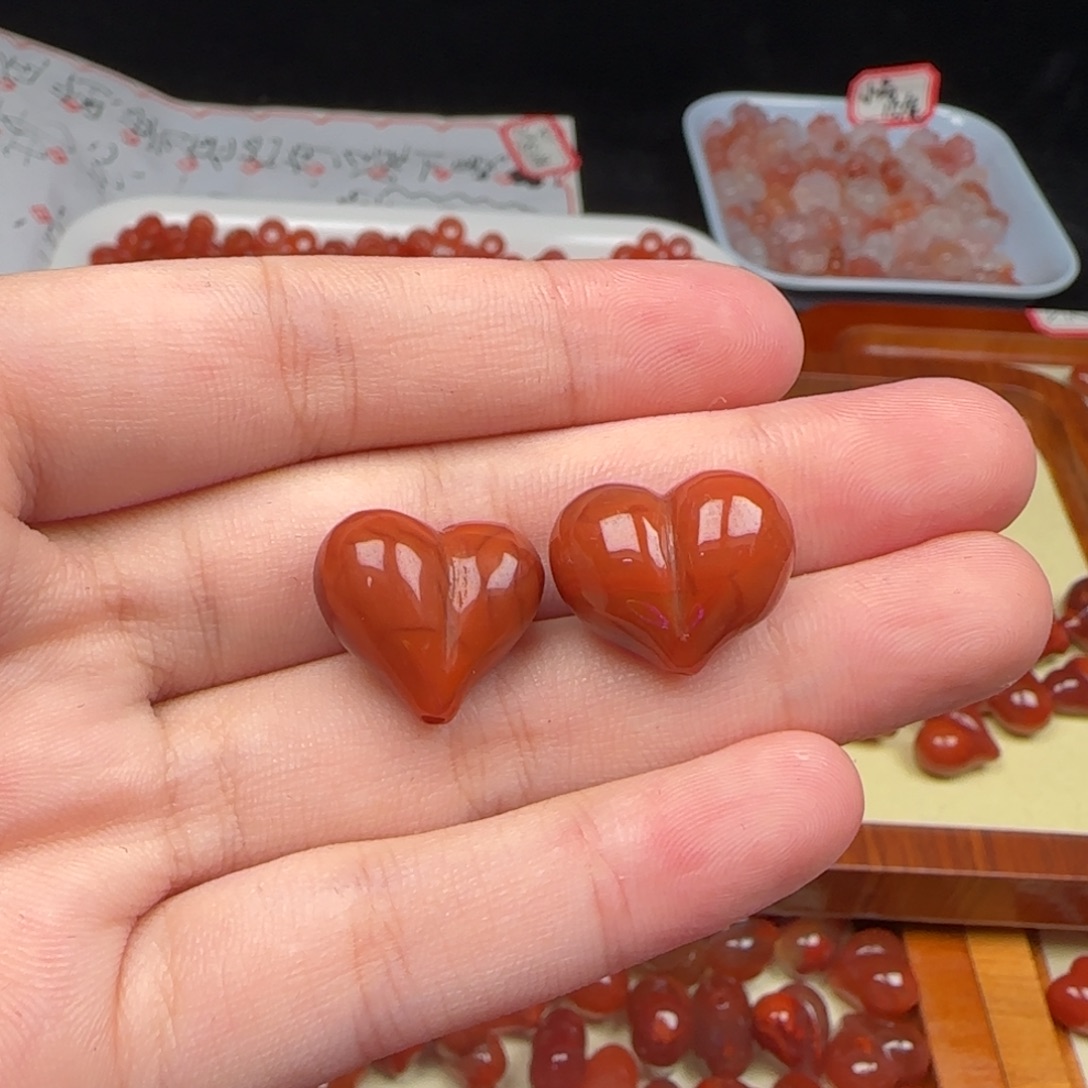 南红玛瑙未镶嵌挂件微瑕不退换