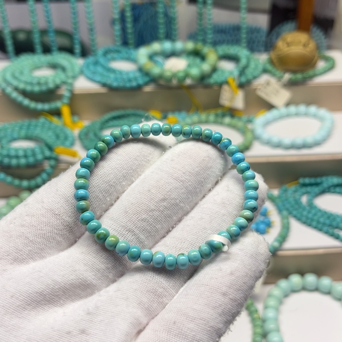 K***e绿松石未镶嵌手链