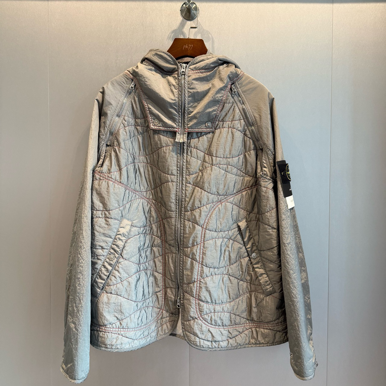 未使用 STONE ISLAND  石头岛/Ss25/蛇年限定外套 410000