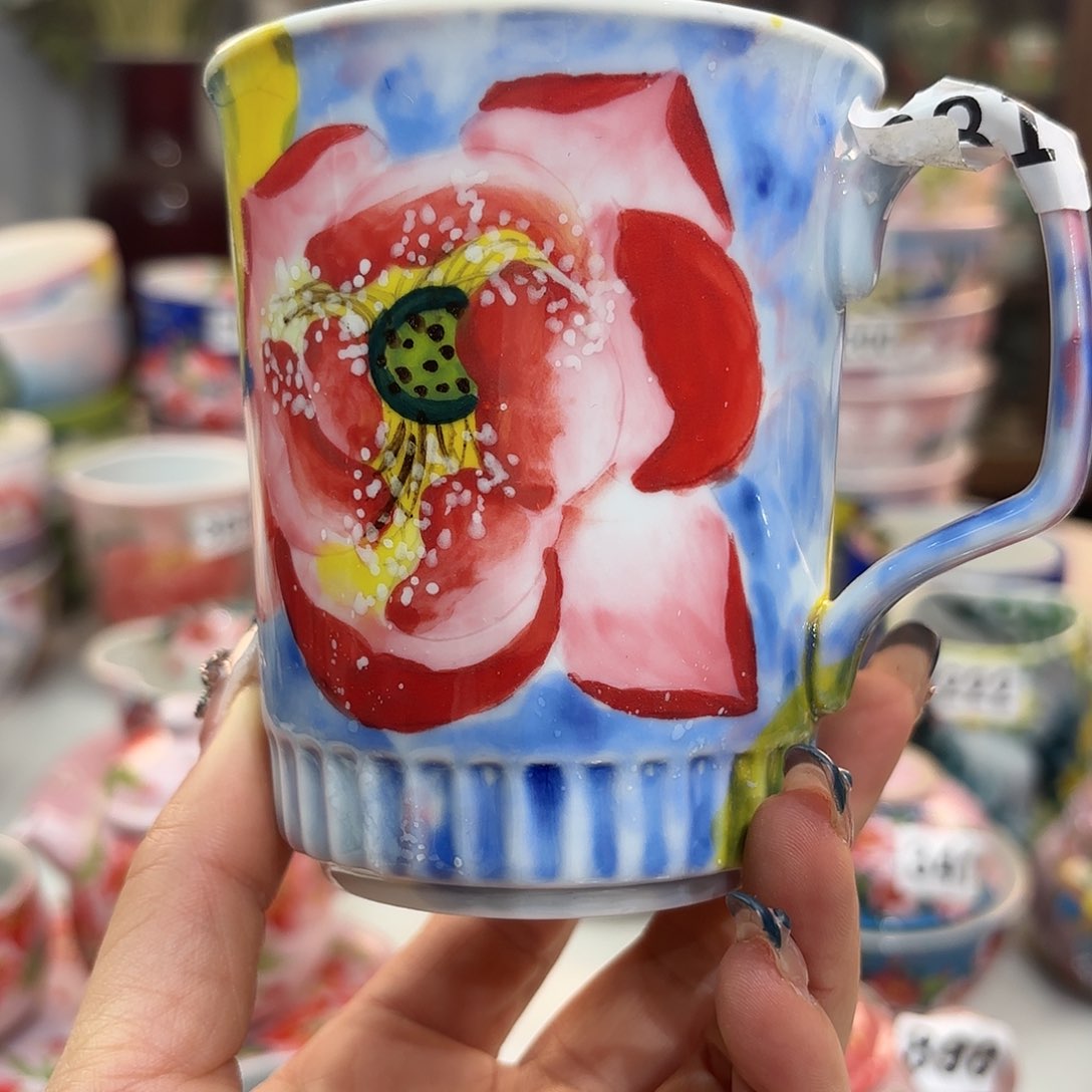 瓷片兔兔你的笑容