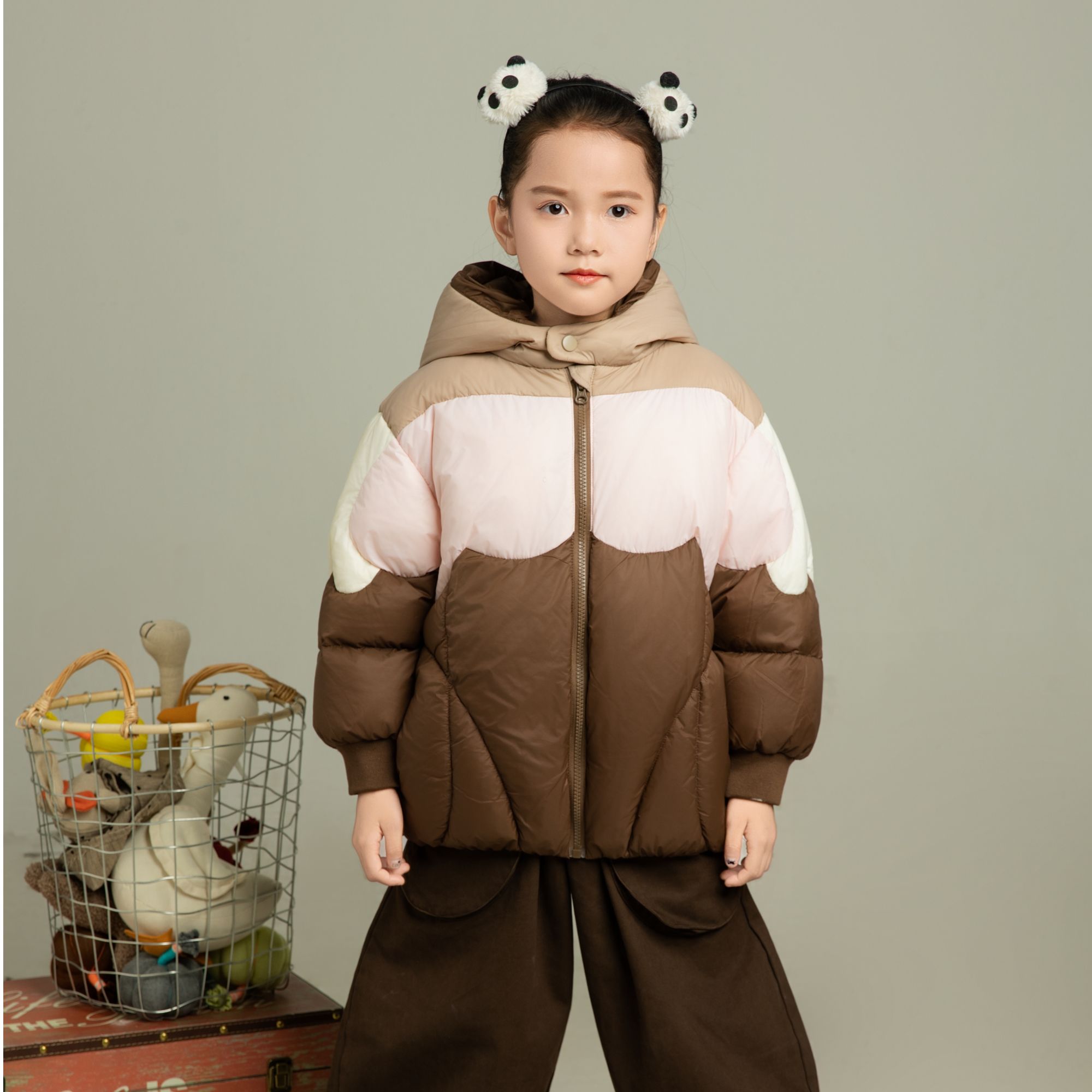 【冰淇淋】冬季儿童羽绒活动90白鸭绒安心绒连帽拼色三防羽绒服