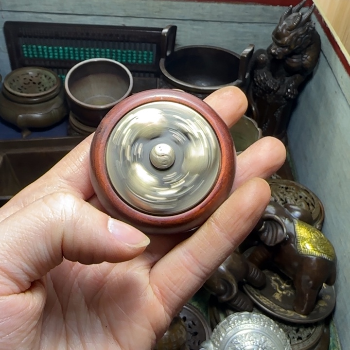 铜器把玩摆件链接