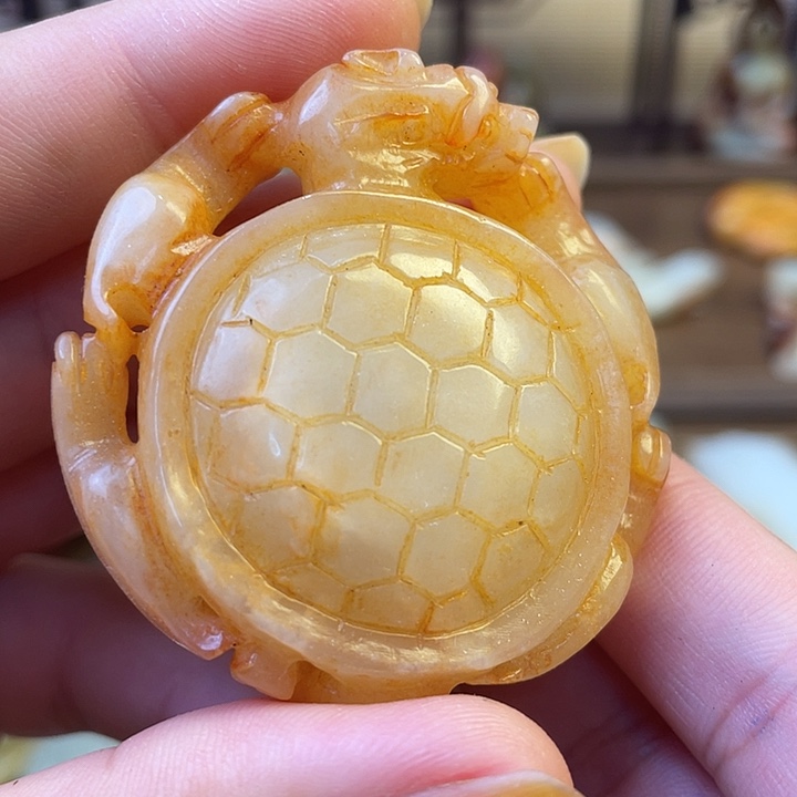 未镶嵌和田玉（糖玉）挂件