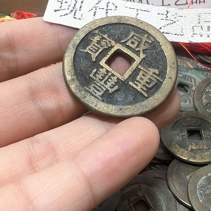 铜人****渡现代工艺品花钱