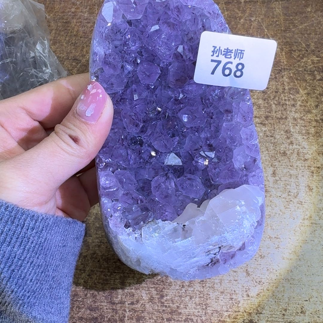 水晶大型摆件（非配饰）未镶嵌