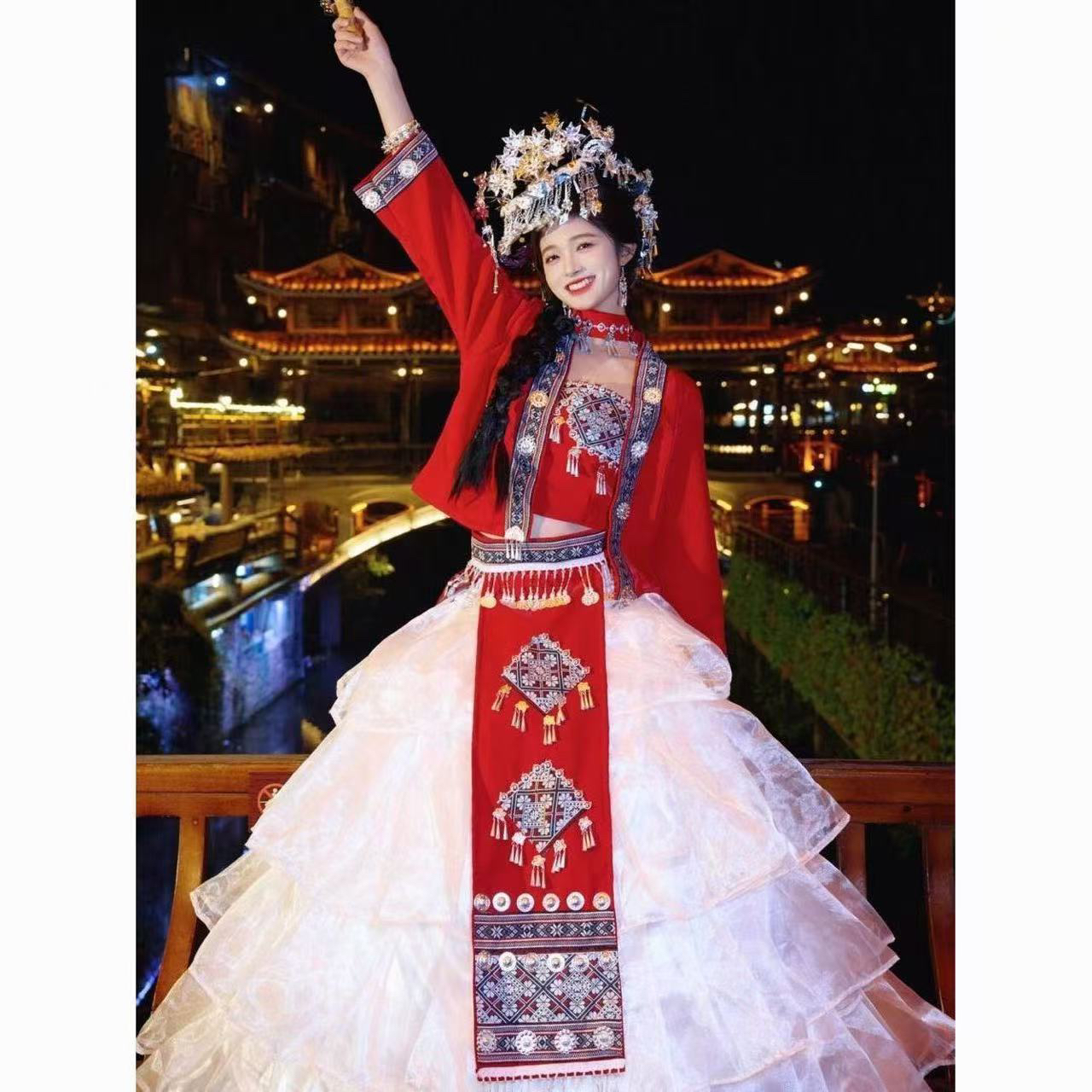贵州苗族服装民族风舞台演出服旅拍摄影适用