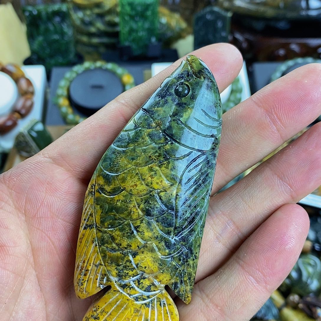 岫岩河磨玉（透闪石质玉）手把未镶嵌