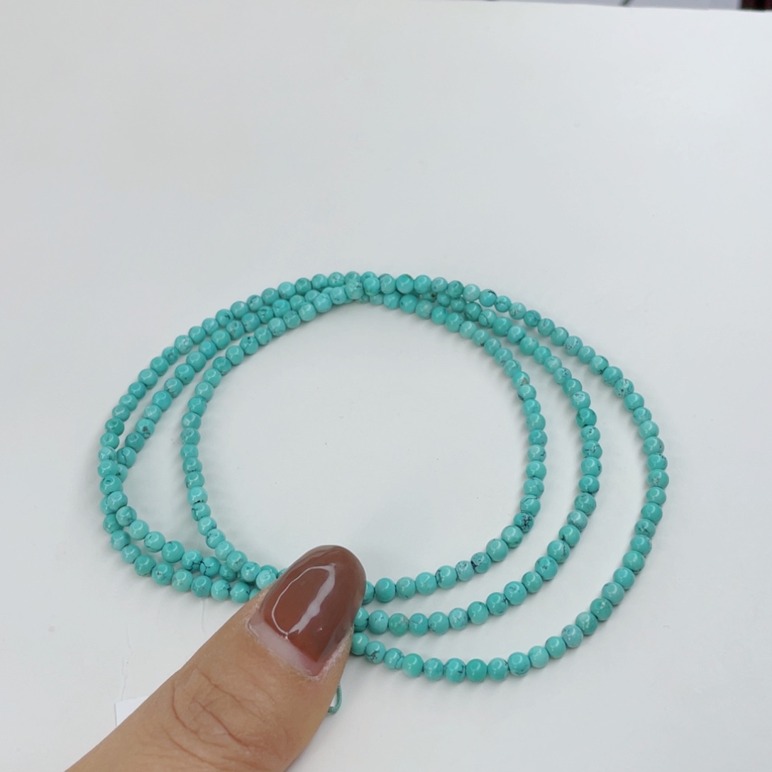 绿松石颈饰未镶嵌