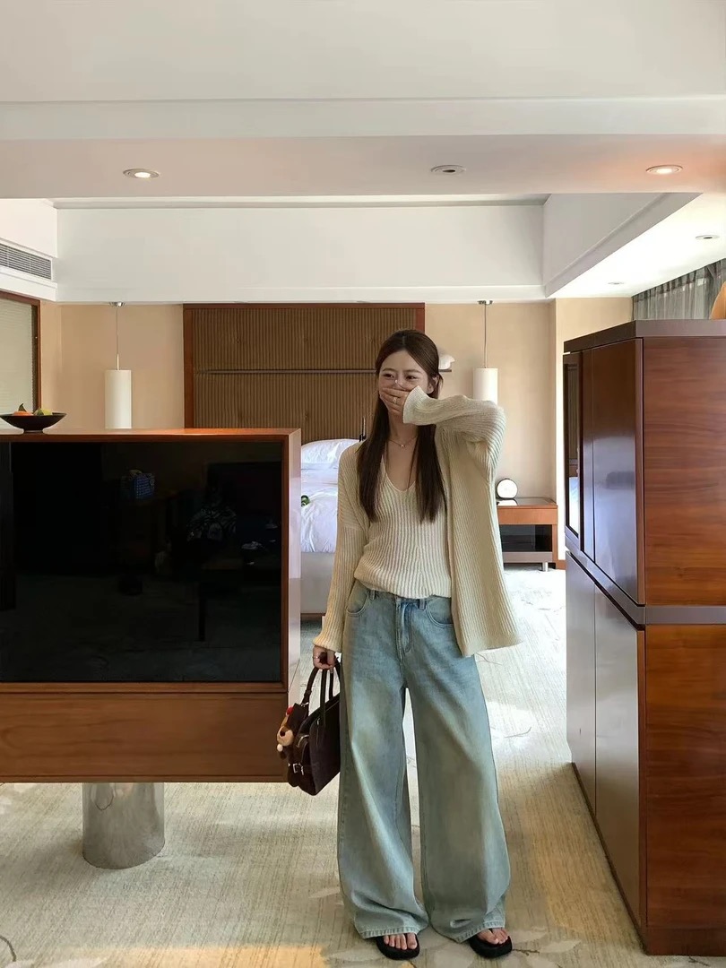 款号236做旧复古牛仔裤阔腿！