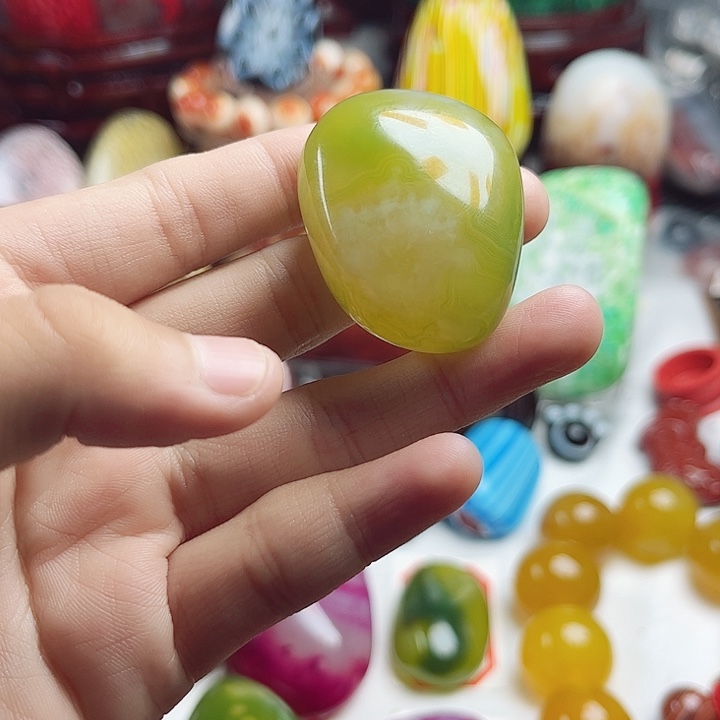 玛瑙/玉髓未镶嵌珠宝奇石