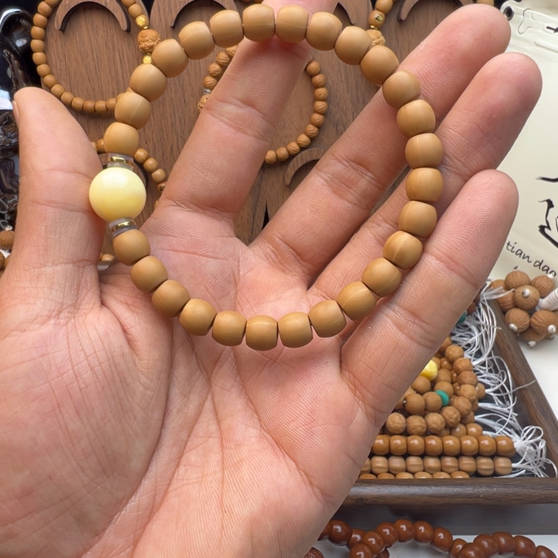 猴头核桃手串8.4直切微瑕➕二代蜡