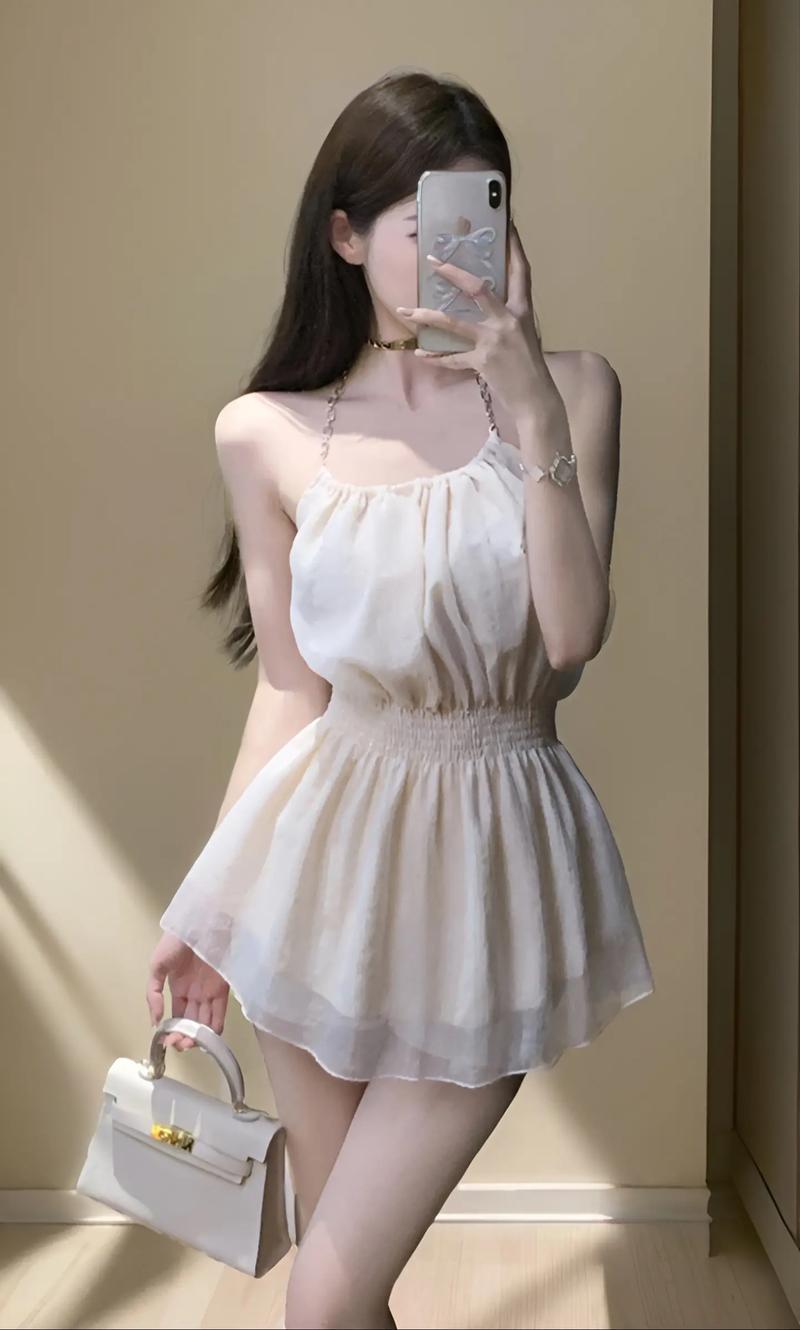 星星辣妹网红女装，找对应的价格，备注主播给的号码