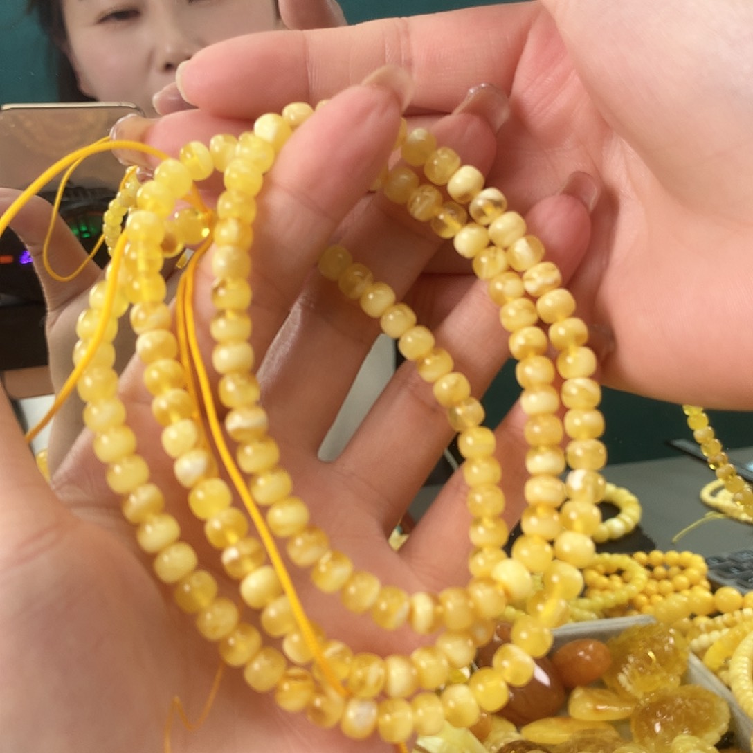 未镶嵌琥珀珠宝奇石简**?6