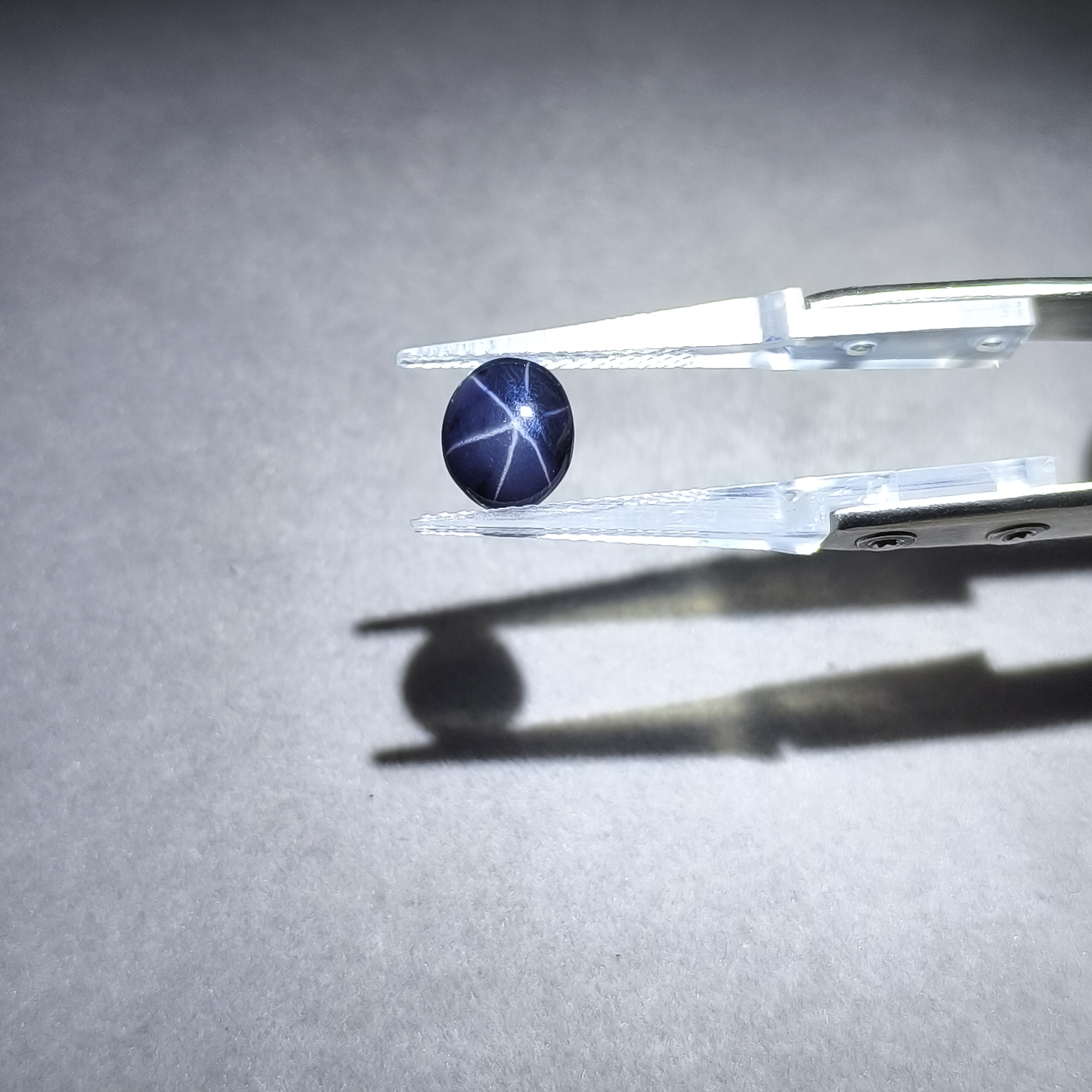 尖晶黑星光N-3.05ct（01038000）0421
