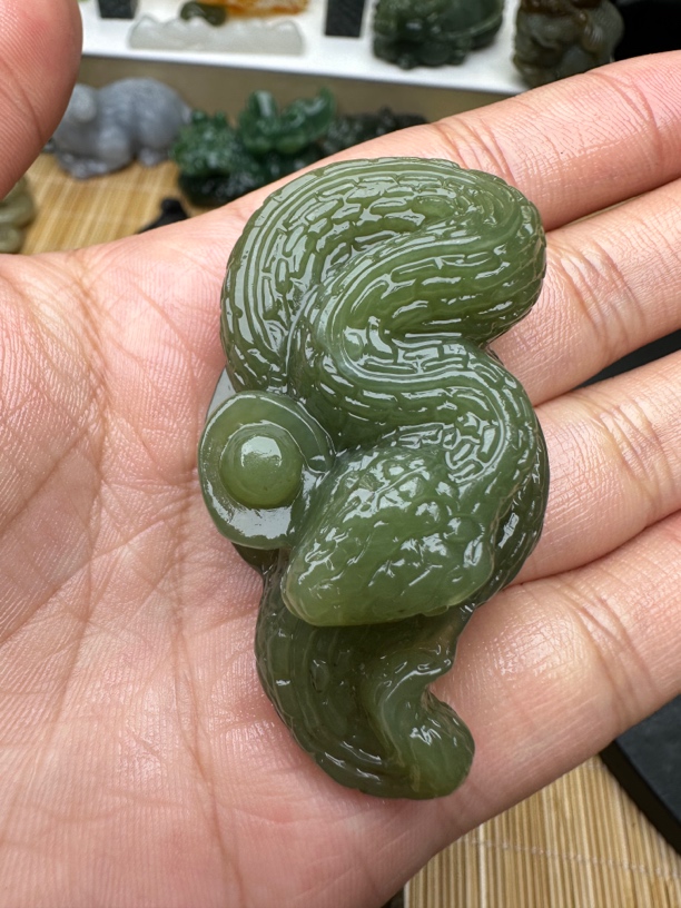 和田玉湖水绿蛇手把件