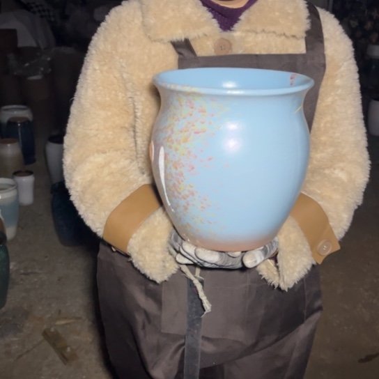 红陶口21高24瑕疵