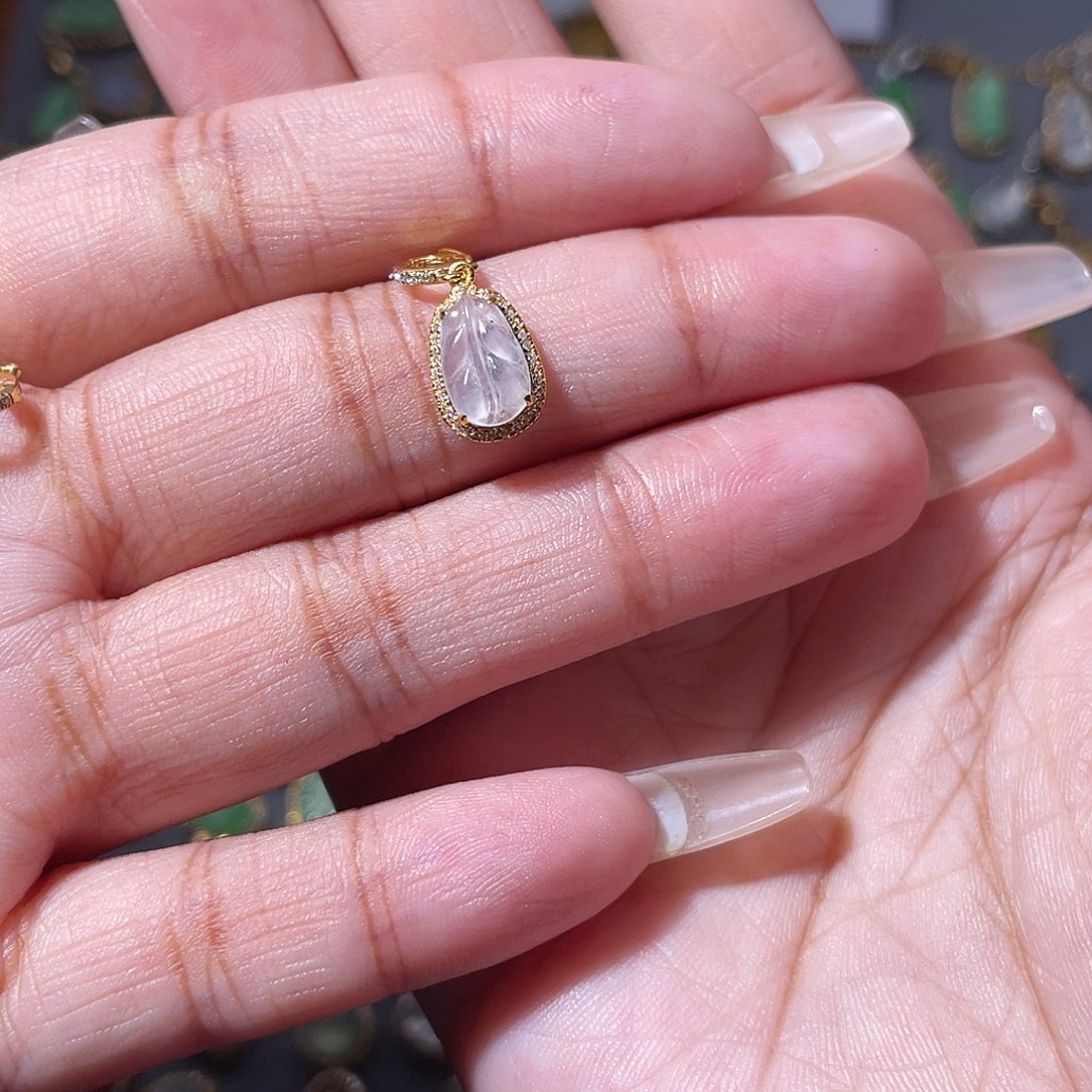 吊坠(不含链)18K金镶嵌翡翠