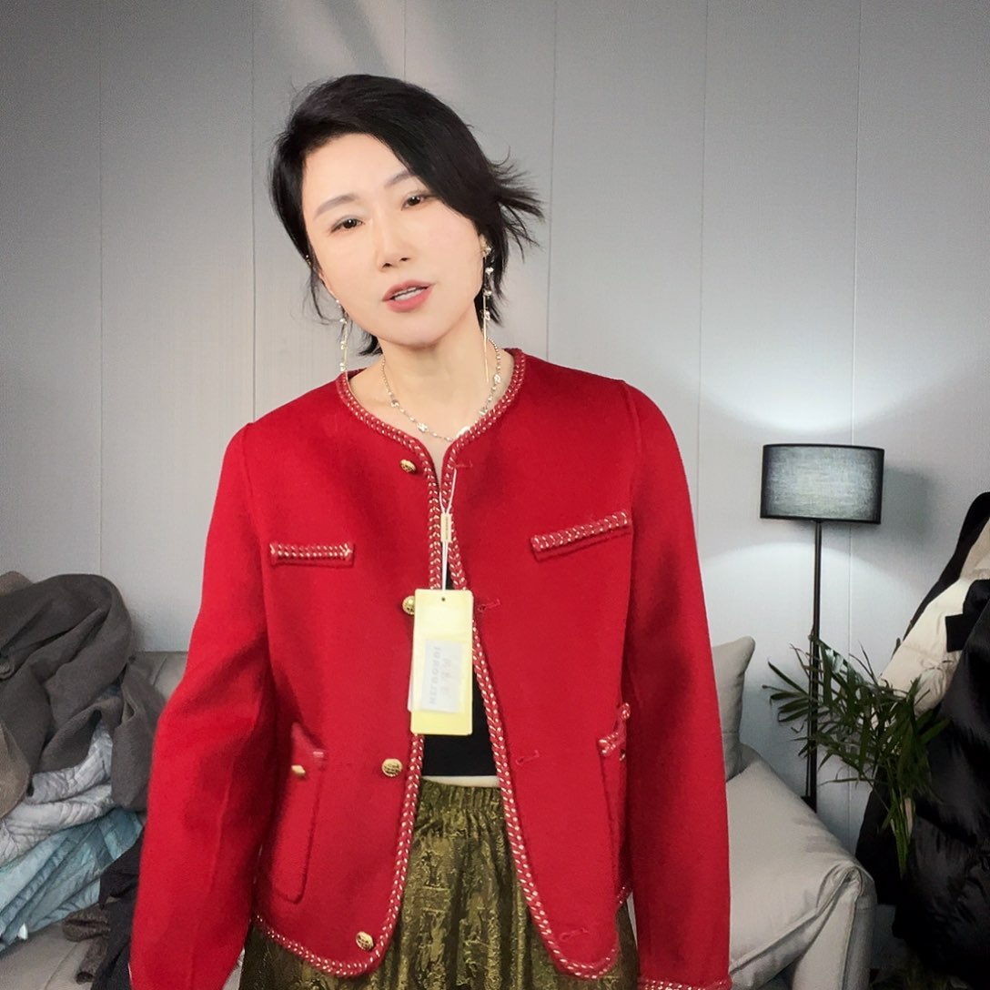 孤品去拍咯哦哦哦哦