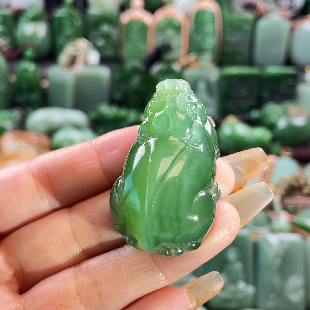 和田玉挂件未镶嵌g**o