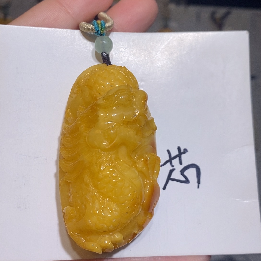 定制琥珀未镶嵌蜜蜡