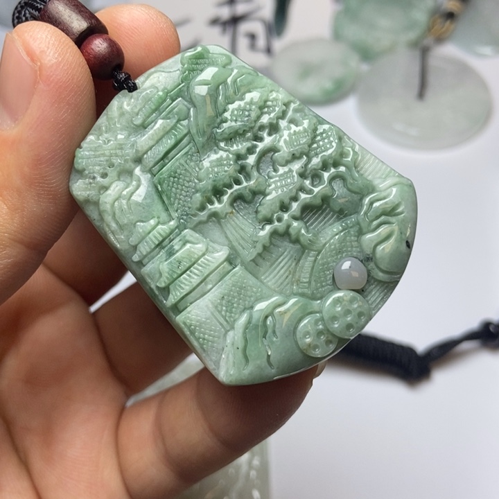 翡翠未镶嵌颈饰翡翠