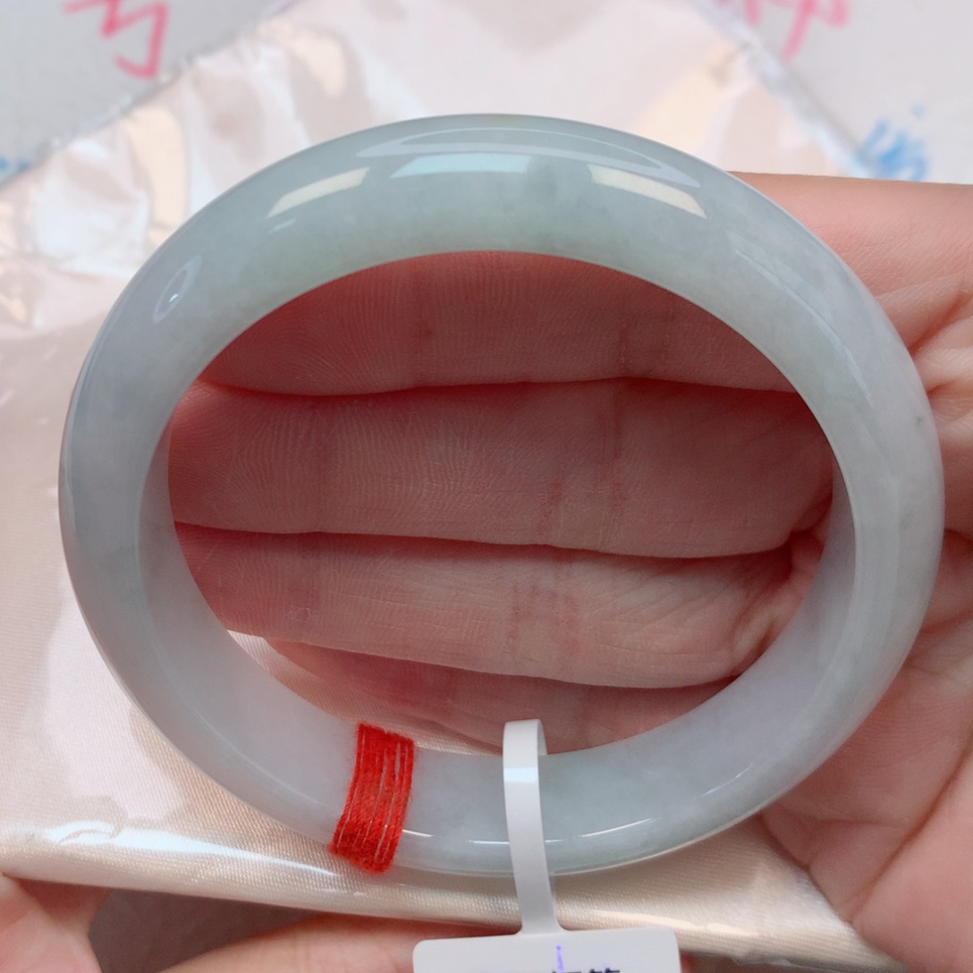 翡翠手镯未镶嵌58圈 无纹裂 下播福利放漏