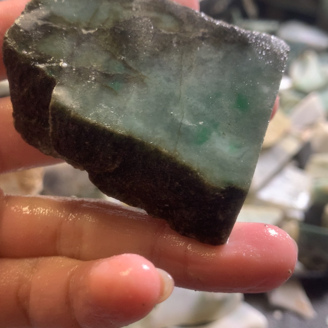 翡翠颈饰未镶嵌缅甸翡翠