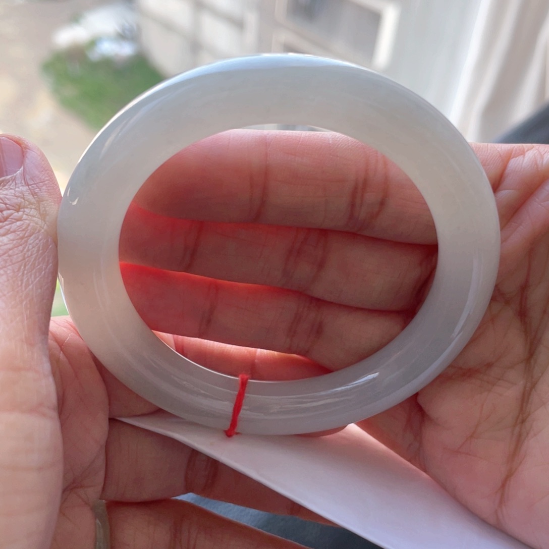 翡翠手镯未镶嵌翡翠手镯