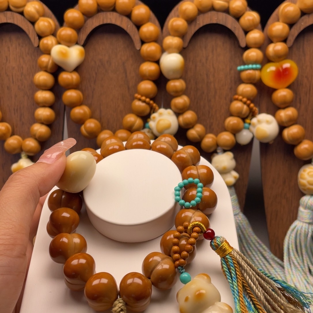 1***）吊坠猴头核桃全品无暇毕业级爱心屁桃17.6尺寸手工款