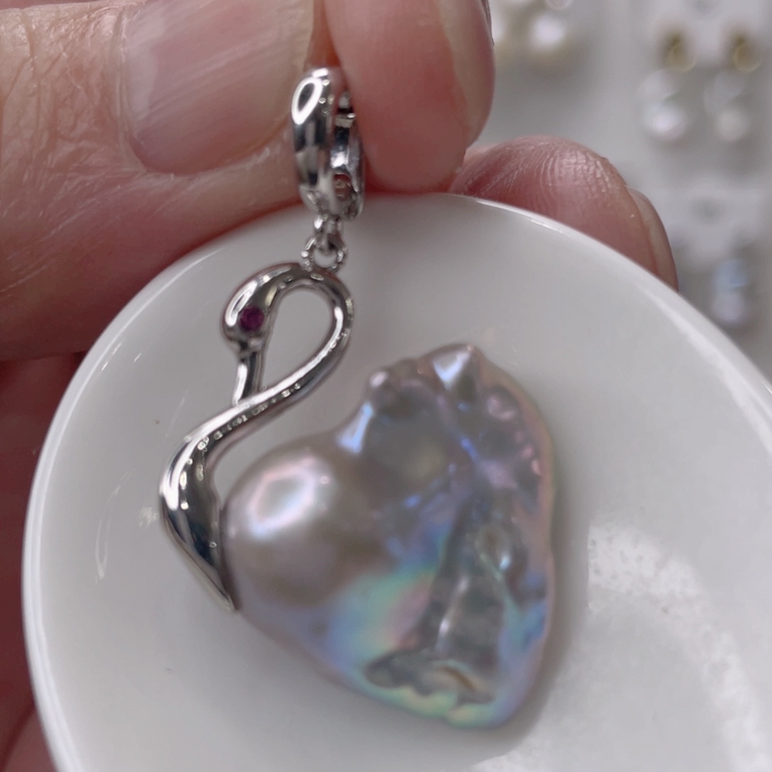 颈饰未镶嵌淡水珍珠