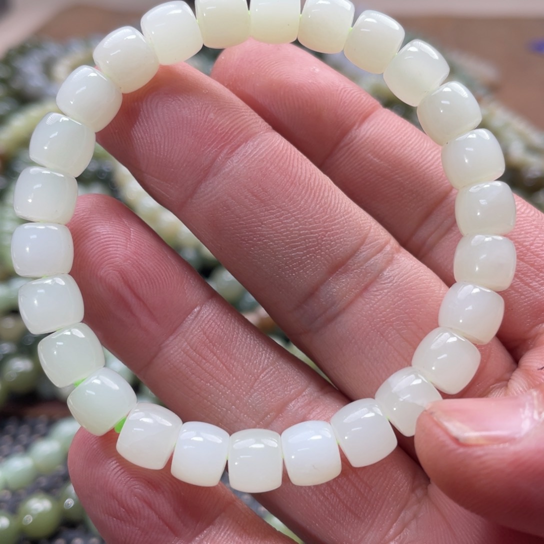 和田玉手链未镶嵌