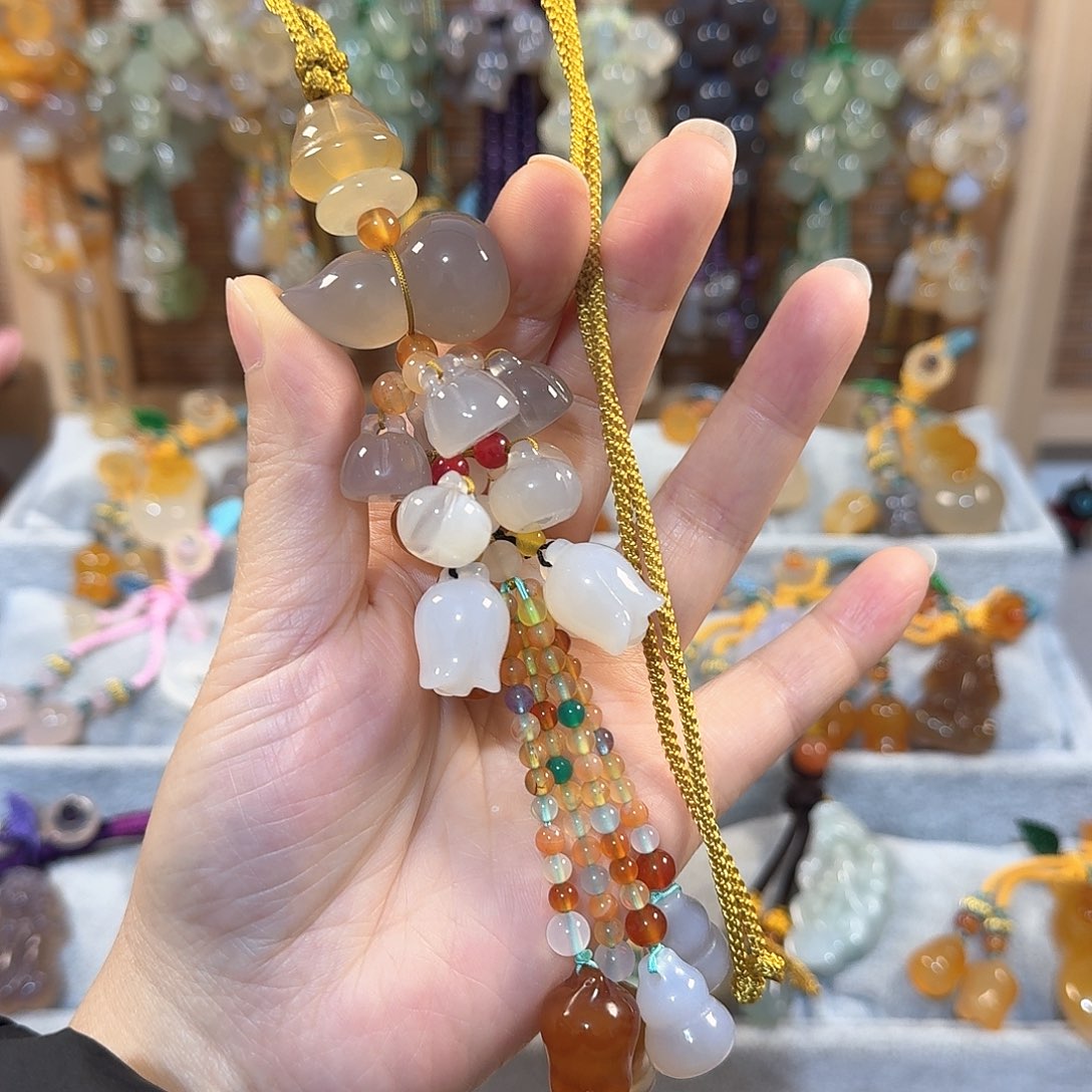 玛瑙/玉髓挂件福利通货料不挑不拣带有包容点未镶嵌