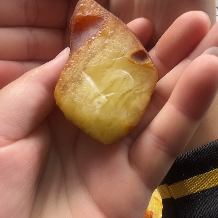 定制琥珀未镶嵌纯天然蜜蜡吊坠