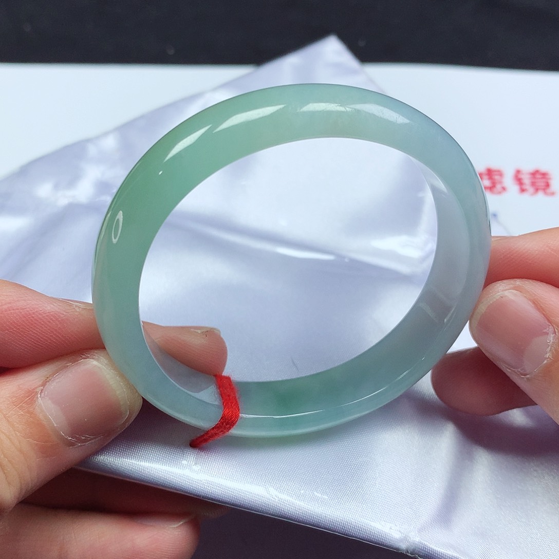翡翠手镯未镶嵌55贵妃