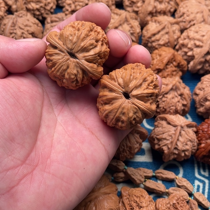 吉***意核桃手串/手链元宝3333