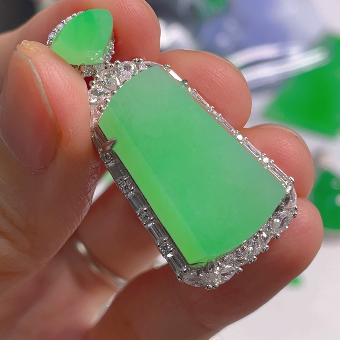 翡翠银S925镶嵌吊坠(不含链)