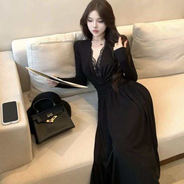 胖mm大码法式蕾丝拼接V领收腰显瘦长袖气质秋季连衣裙