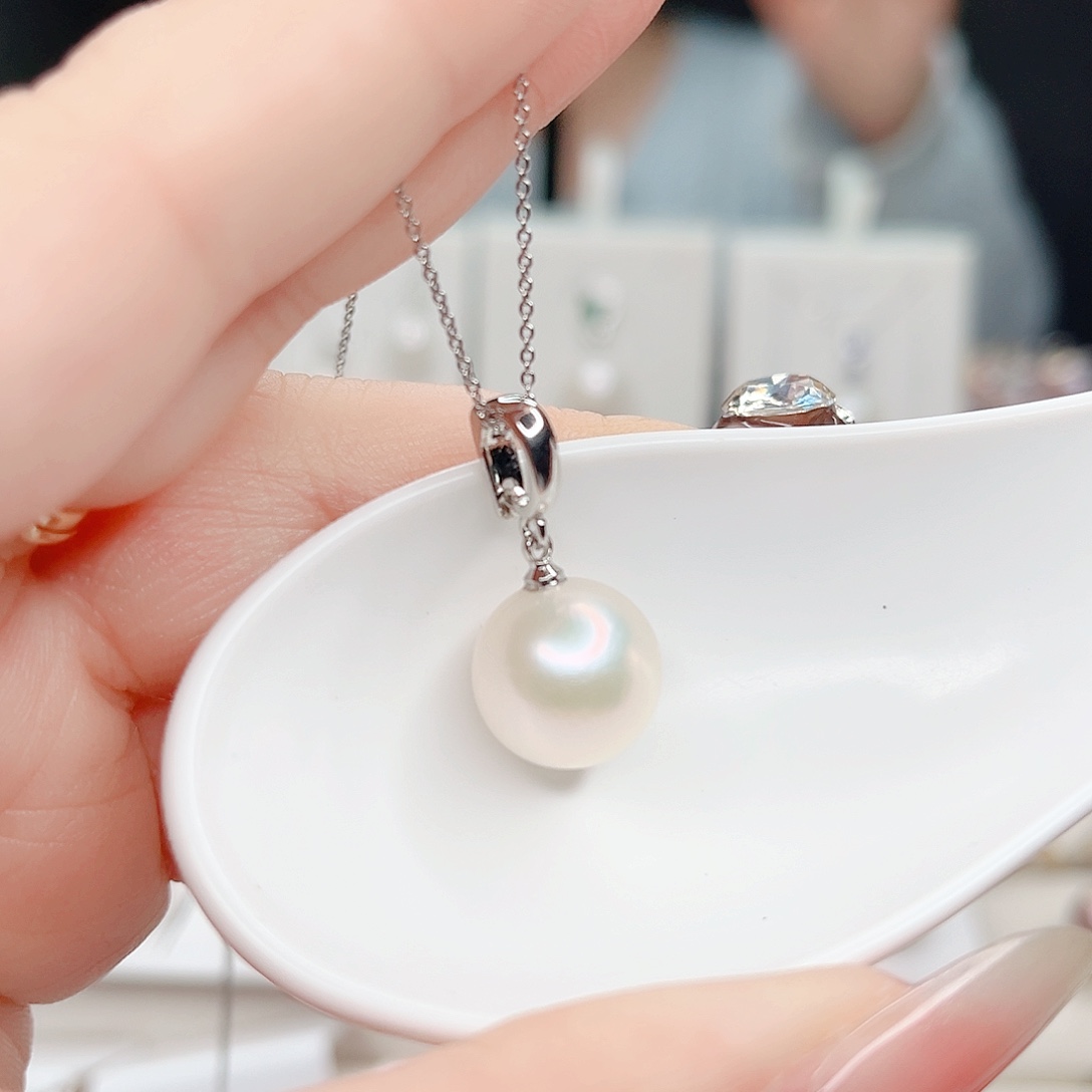 淡水珍珠合金吊坠(赠链)