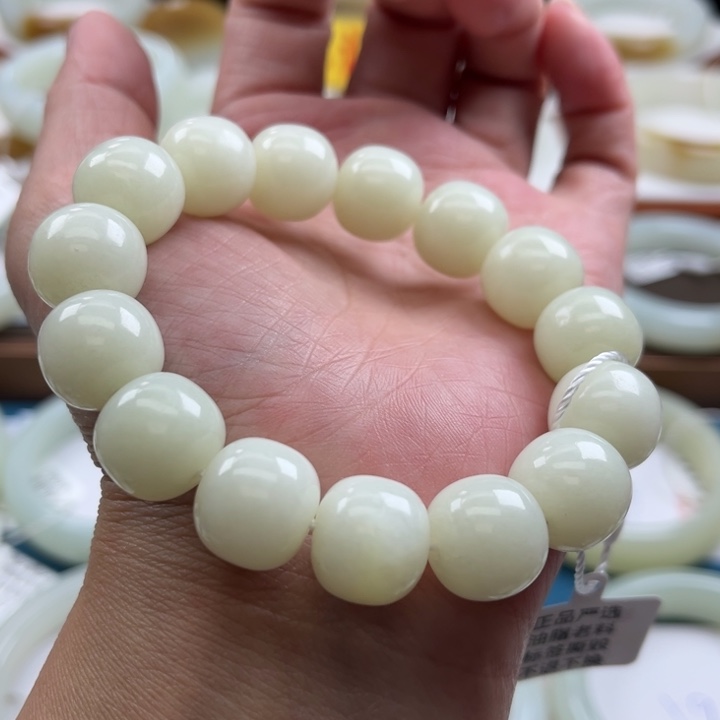 和田玉手链未镶嵌